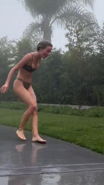 Julianne hough page leaked private photo uncensored HD quality