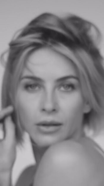 Julianne hough page leaked private photo uncensored HD quality