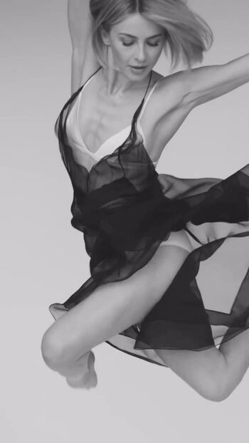 Julianne hough page leaked private photo uncensored HD quality