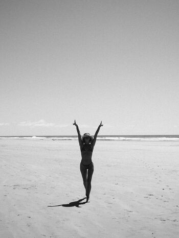 Julianne hough page leaked private photo uncensored HD quality