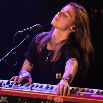 Julien baker leaked private photo uncensored HD quality
