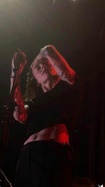 Julien baker leaked private photo uncensored HD quality