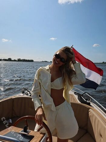 Jutta leerdam page leaked private photo uncensored HD quality