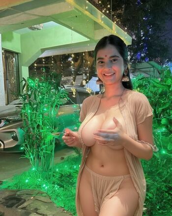 Kairavi dayal  page leaked private photo uncensored HD quality