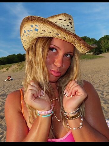 Kaleigh kehrwecker leaked private photo uncensored HD quality