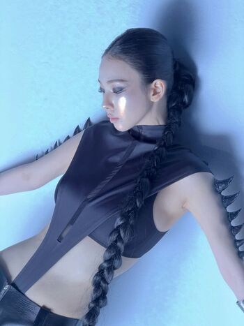 Katarinabluu  page leaked private photo uncensored HD quality