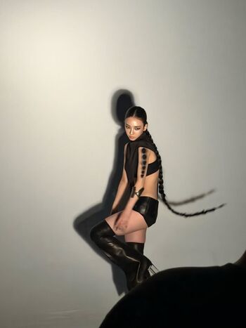 Katarinabluu  page leaked private photo uncensored HD quality