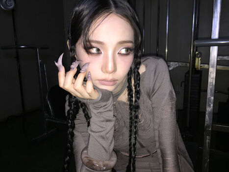 Katarinabluu  page leaked private photo uncensored HD quality