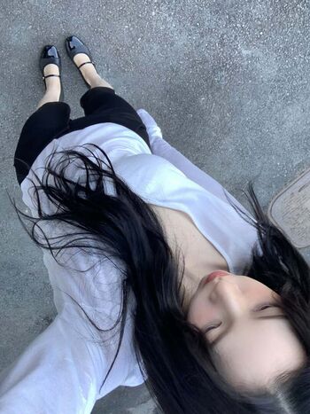 Katarinabluu  page leaked private photo uncensored HD quality