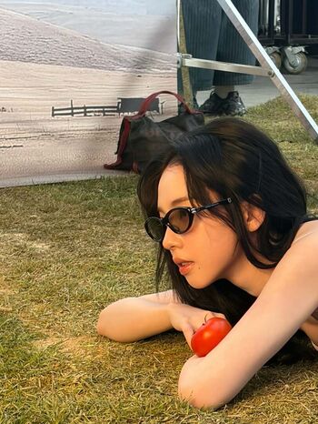 Katarinabluu  page leaked private photo uncensored HD quality