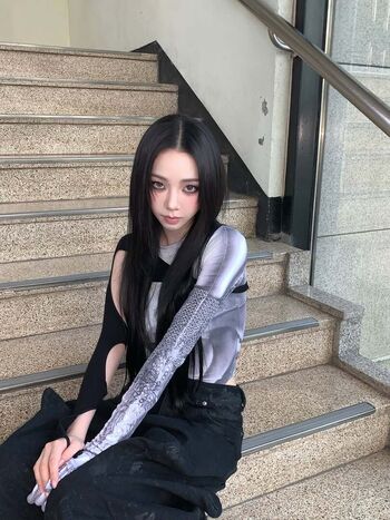 Katarinabluu  page leaked private photo uncensored HD quality