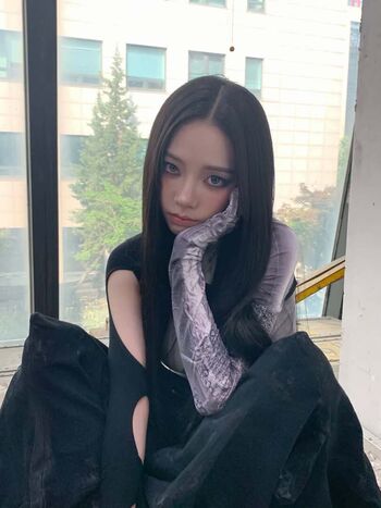 Katarinabluu  page leaked private photo uncensored HD quality