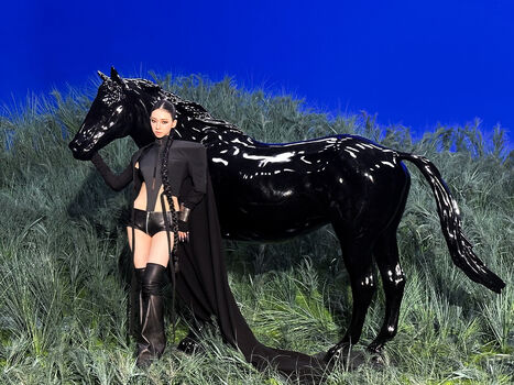 Katarinabluu  page leaked private photo uncensored HD quality
