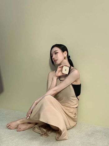 Katarinabluu  page leaked private photo uncensored HD quality