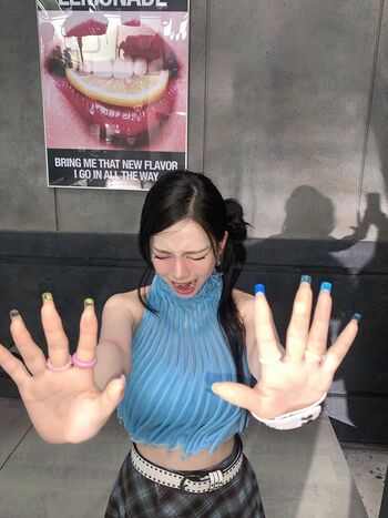 Katarinabluu  page leaked private photo uncensored HD quality