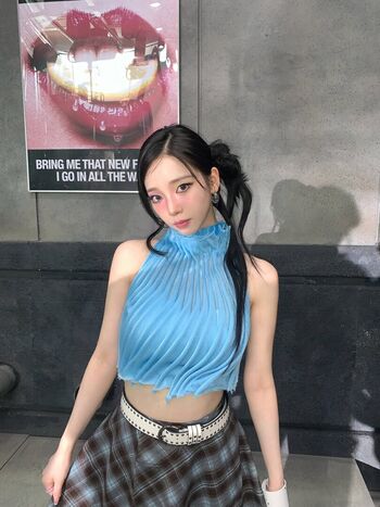 Katarinabluu  page leaked private photo uncensored HD quality