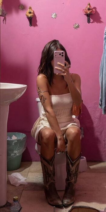 Katie dillenbeck page leaked private photo uncensored HD quality