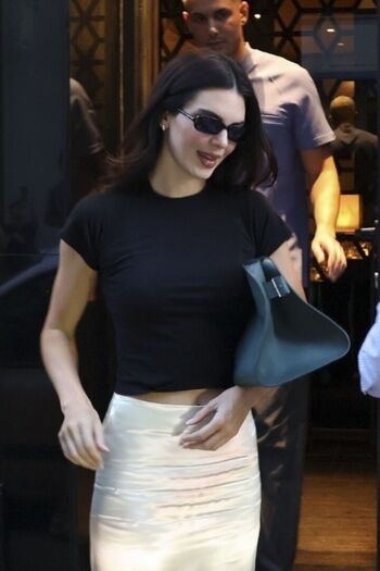 Kendall jenner  page leaked private photo uncensored HD quality