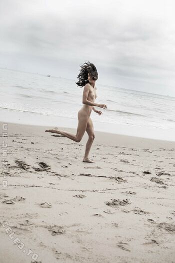 Kendall jenner  page leaked private photo uncensored HD quality