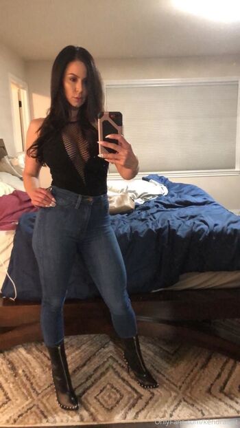 Kendra lust  page leaked private photo uncensored HD quality