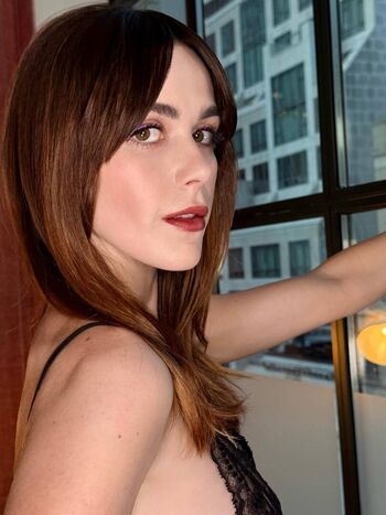 Kiernan shipka  page leaked private photo uncensored HD quality