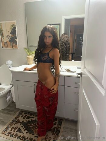 Kinllley leaked private photo uncensored HD quality