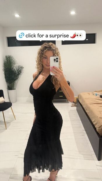 Kira pregiato  page leaked private photo uncensored HD quality