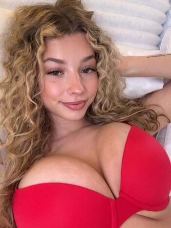 Kira pregiato  page leaked private photo uncensored HD quality