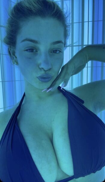 Kira pregiato  page leaked private photo uncensored HD quality