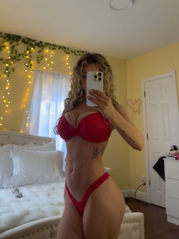 Kira pregiato  page leaked private photo uncensored HD quality