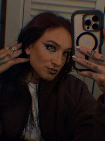 Kris statlander page leaked private photo uncensored HD quality