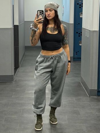 Kris statlander page leaked private photo uncensored HD quality