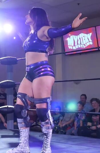 Kris statlander page leaked private photo uncensored HD quality