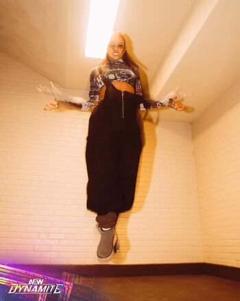 Kris statlander leaked private photo uncensored HD quality