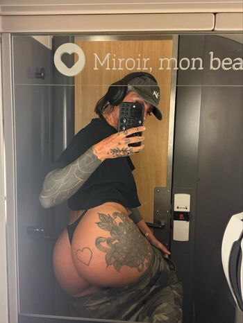 Krokodeal leaked private photo uncensored HD quality
