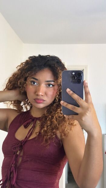 Krystalogy leaked private photo uncensored HD quality