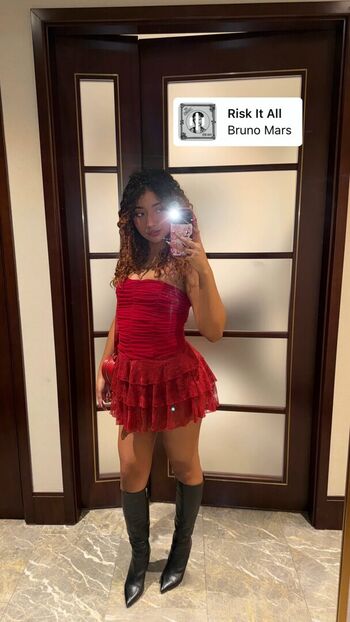 Krystalogy leaked private photo uncensored HD quality