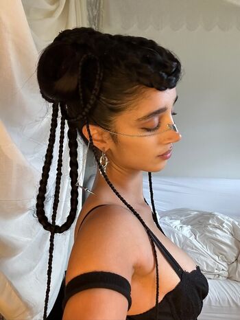 Kurdish girls leaked private photo uncensored HD quality