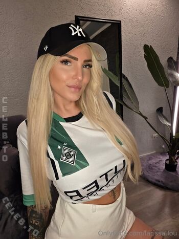 Larissa lou  page leaked private photo uncensored HD quality