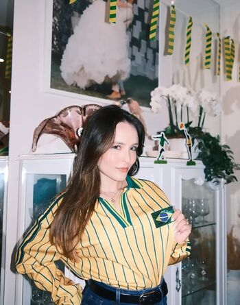 Larissa manoela page leaked private photo uncensored HD quality