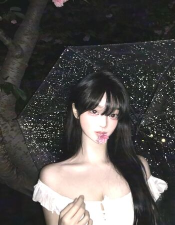 Latulip  page leaked private photo uncensored HD quality