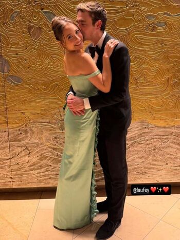 Laufey lin page leaked private photo uncensored HD quality