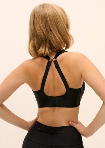 Laura oganessian page leaked private photo uncensored HD quality