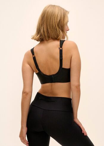 Laura oganessian page leaked private photo uncensored HD quality