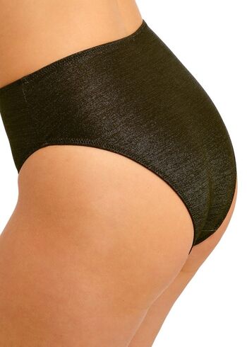 Laura oganessian page leaked private photo uncensored HD quality