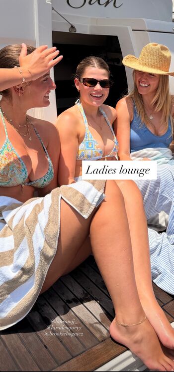 Lauramjj page leaked private photo uncensored HD quality