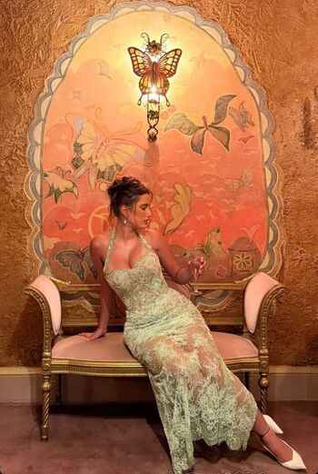 Lauramjj page leaked private photo uncensored HD quality