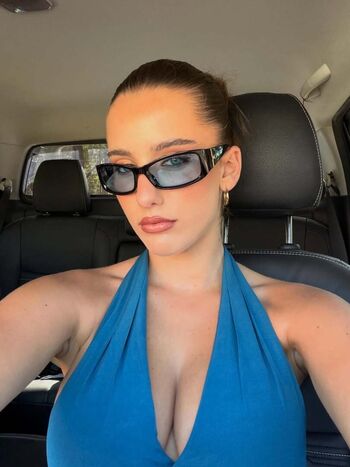 Lauramjj page leaked private photo uncensored HD quality