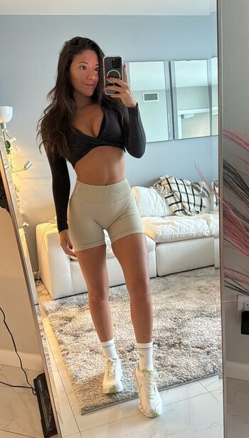 Layah heilpern leaked private photo uncensored HD quality