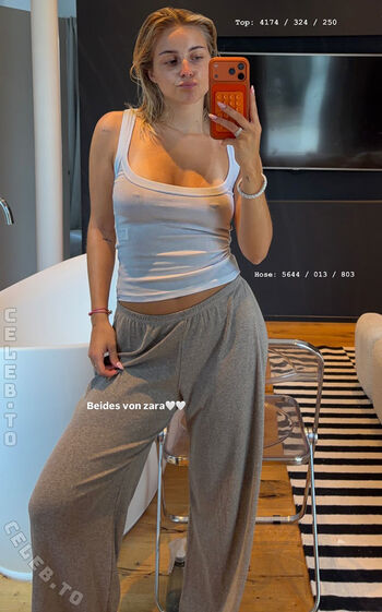 Lea breuer page leaked private photo uncensored HD quality